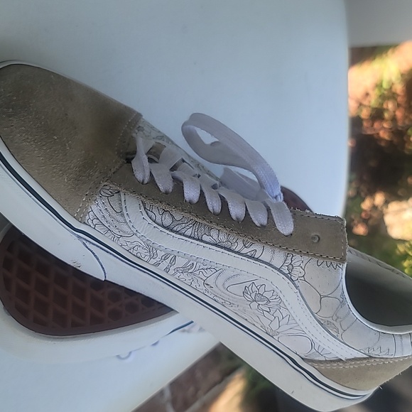 Vans Old Skool Sneakers Men's 8 Women's 9.5 Skate Shoes White Tan Floral Suede - Picture 9 of 10